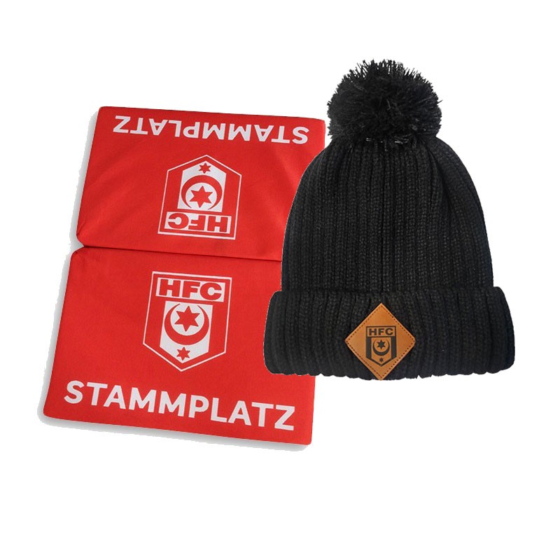 Stadionpaket 1: Sitzkissen "Stammplatz" und Strickmütze mit Lederpatch